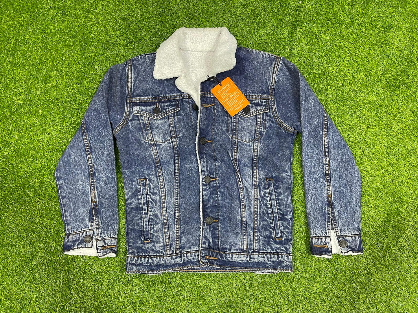 DENIM JACKET